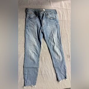 Zara Women's Light Blue Skinny Jeans